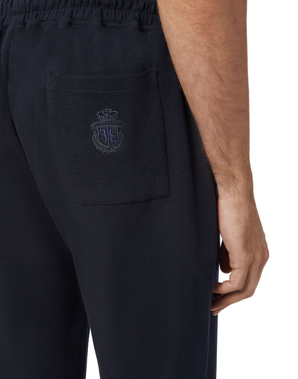 Top/Trousers  Crest